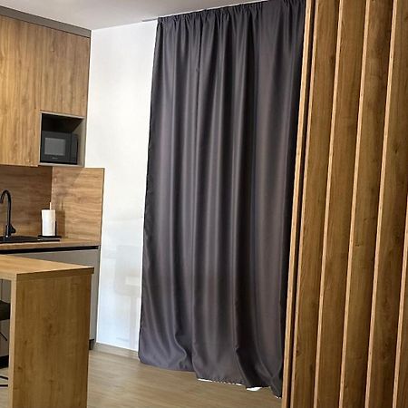 New In Airport Dubrovnik Apartment Mocici Bagian luar foto