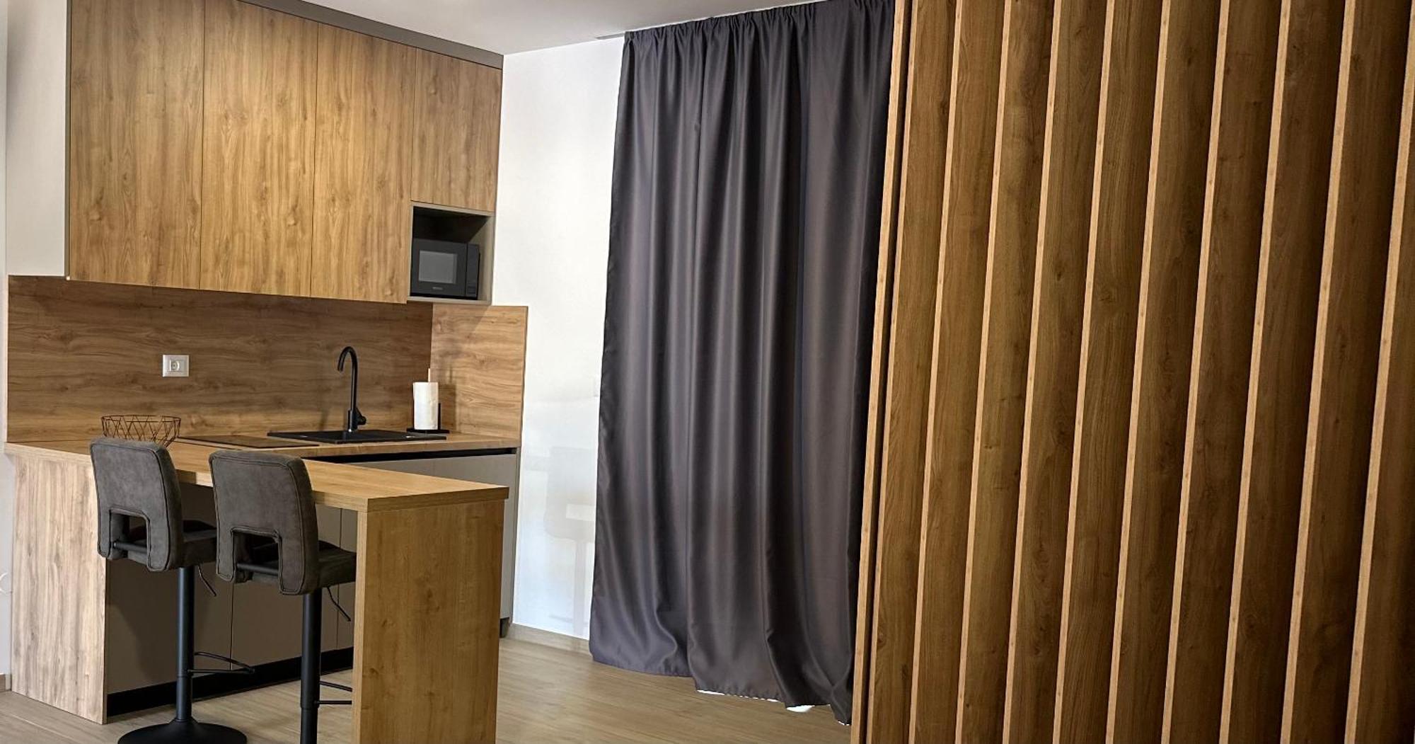 New In Airport Dubrovnik Apartment Mocici Bagian luar foto